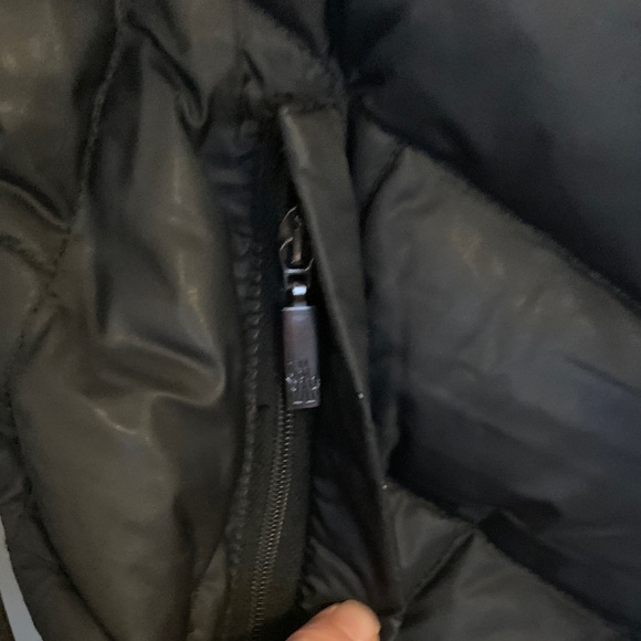 Moncler Black Quilted Puffer Jacket - Picture 13 of 14